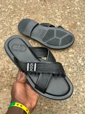Original Men’S Black Salvatore Ferragamo Cross Sandals