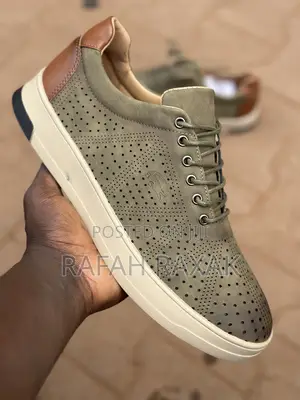 Original Green Lacoste Smart Casual Low Top Shoes