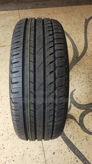 235/55r19 Original Brand New Tyre