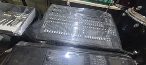Behringer X32 Digtal Mixer Uk Used
