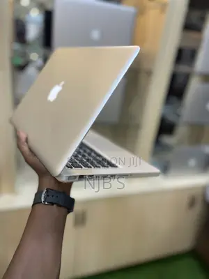 Laptop Apple MacBook Pro 2012 4GB Intel Core I5 SSD 256GB