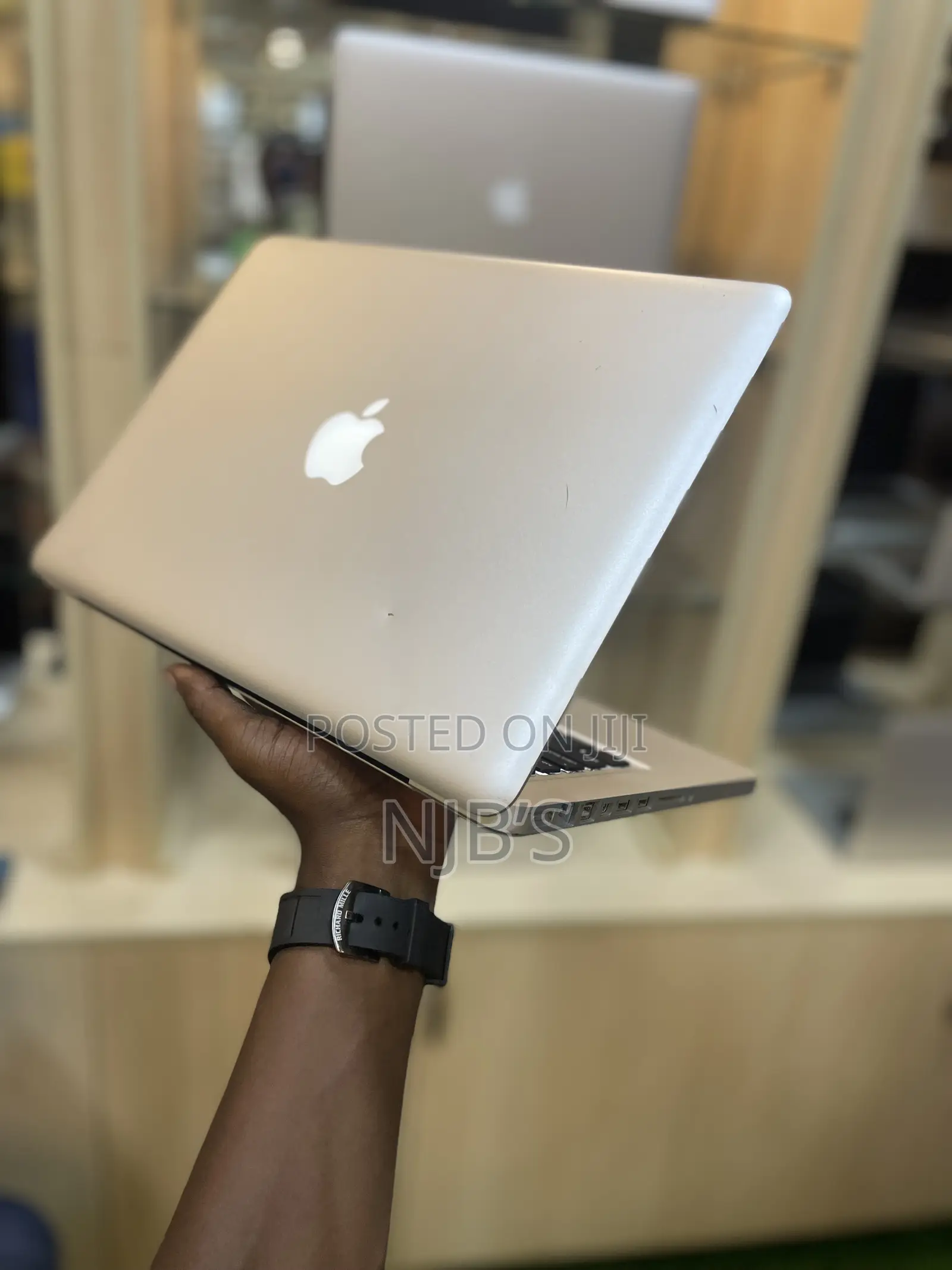 Laptop Apple MacBook Pro 2012 4GB Intel Core I5 SSD 256GB