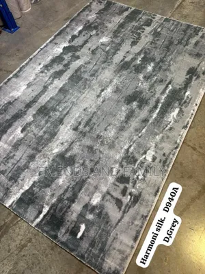 Vip Center New Woolen Carpet .Large Size. 2*3 Metres.( Gray)