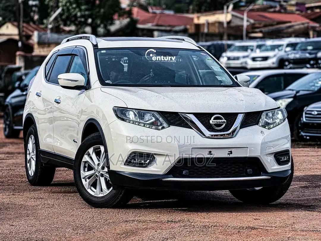 Nissan X-Trail 2015 White