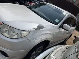 Subaru Forester 2011 White