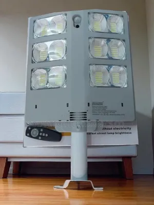 Commercial-Grade 1000w All-Top Solar Street Light