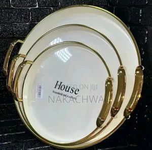 Its a Good Round Tray of 3 Pieces