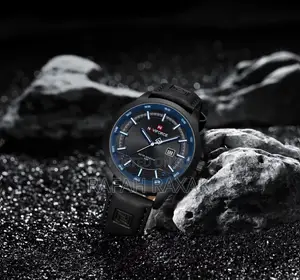 Classic Men’S Black Leather Naviforce Quartz Watch