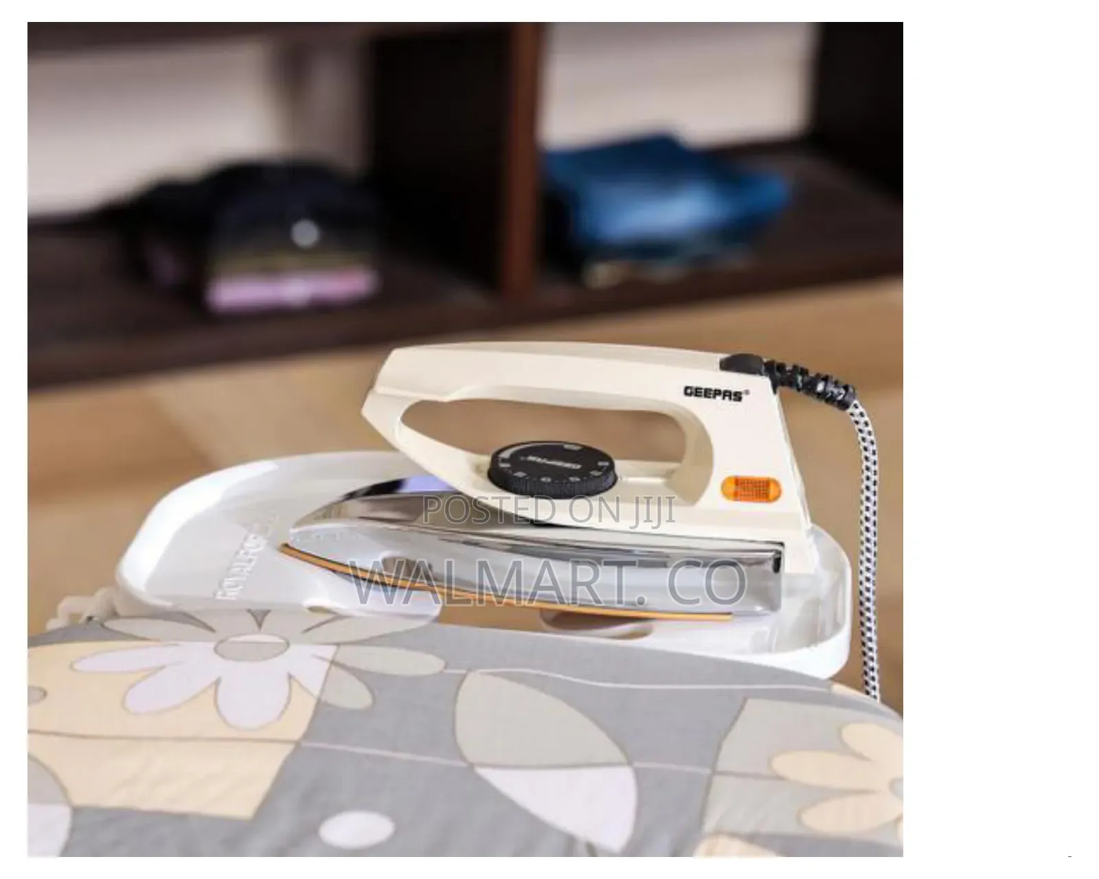 Geepas 1200w Automatic Dry Iron