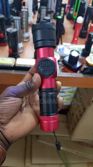 Flashlight Torch Dimming and Zooming 200meters