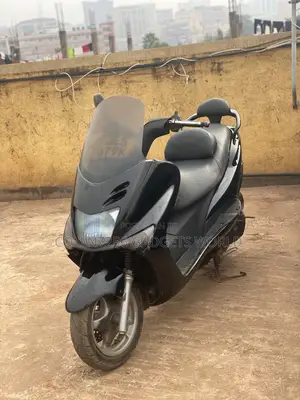 Yamaha Majesty 2018 Black