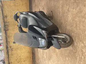 Yamaha Majesty 2018 Black