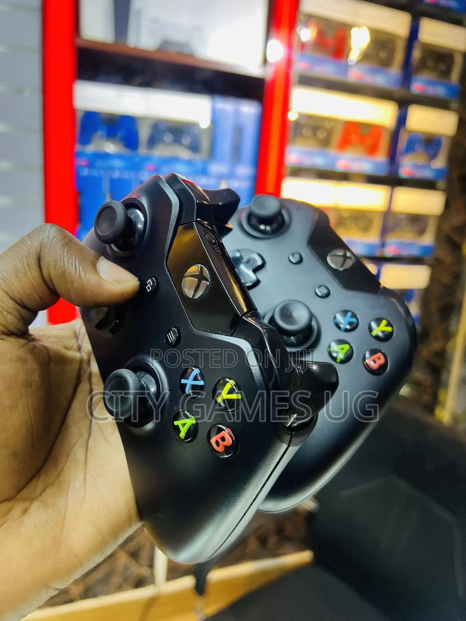 Xbox One Wireless Controllers