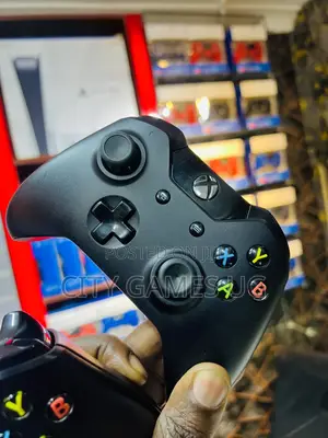 Xbox One Original Wireless Controllers