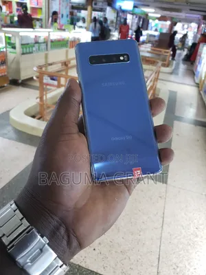 Samsung Galaxy S10 128 GB Blue