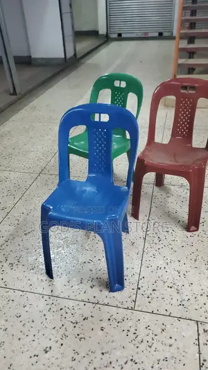 3_colors Plastic Chairs Armless