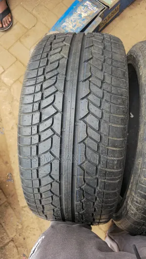 275/40r20 Achilles