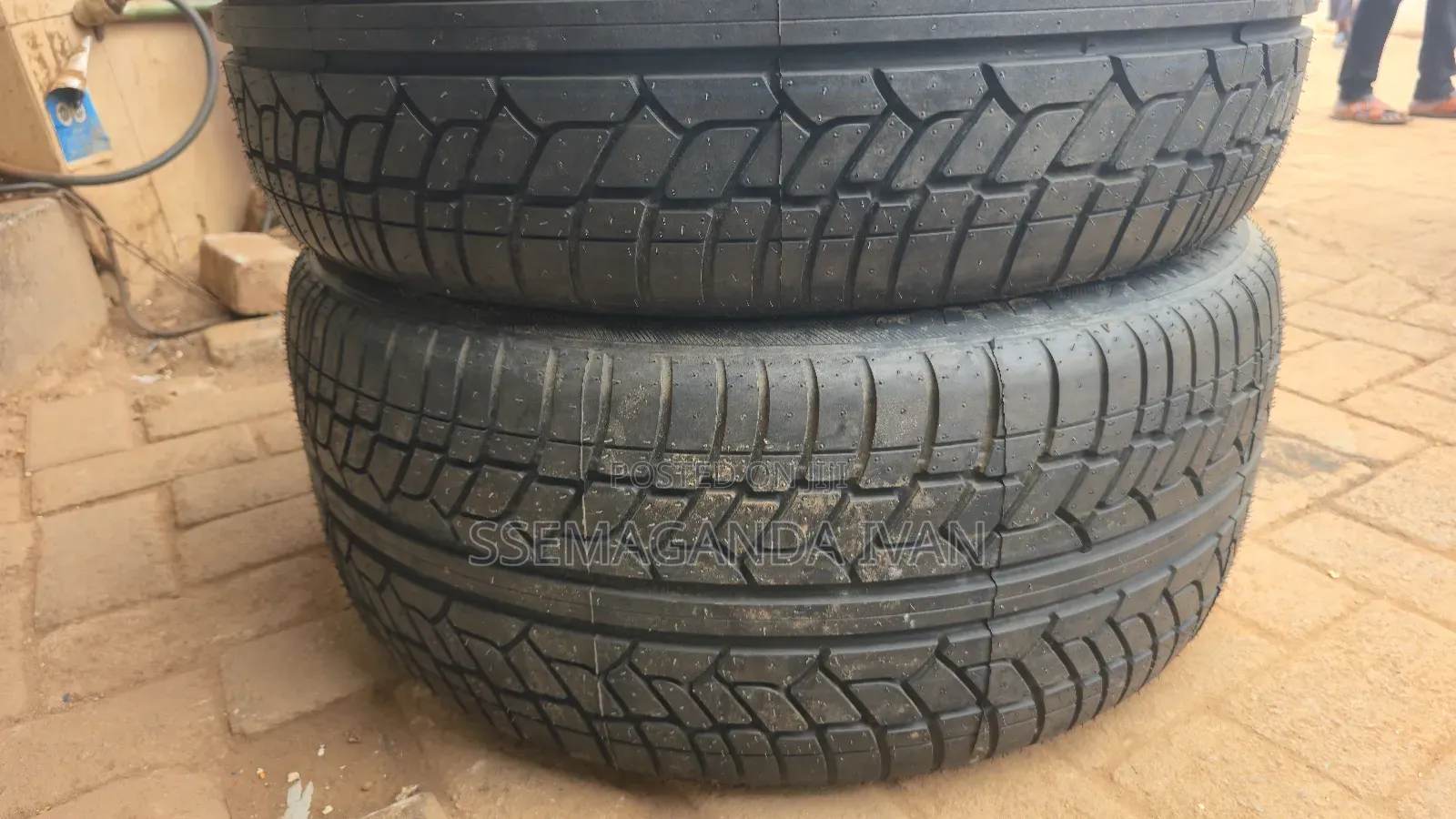 275/40r20 Achilles