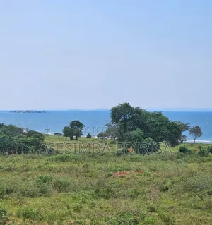 20 Decimal Plots in Garuga With Lake View