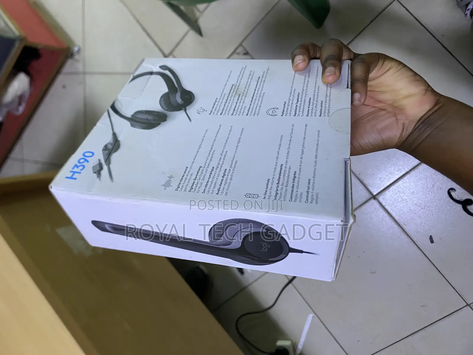 Logitech Usb Headset H390 With Noise Cancellation Mic