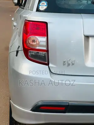 Toyota IST 2010 Silver