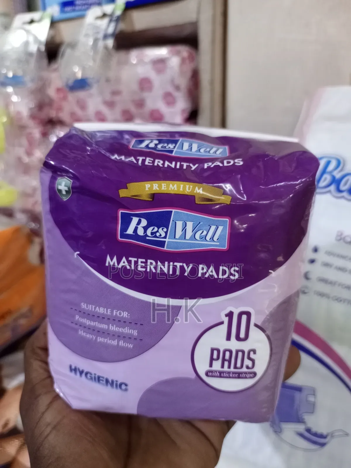 Reswell Maternity Pads.