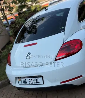 Volkswagen Beetle 2014 White