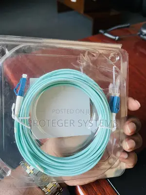 DLC-DLC-2m1a02-01-L5 Fiber Optic Cable