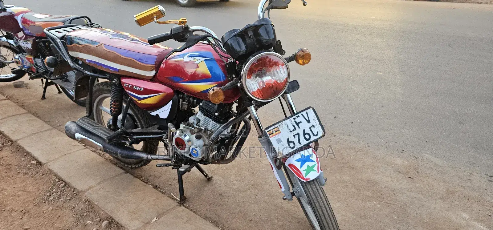Bajaj Boxer 125 2023 Red