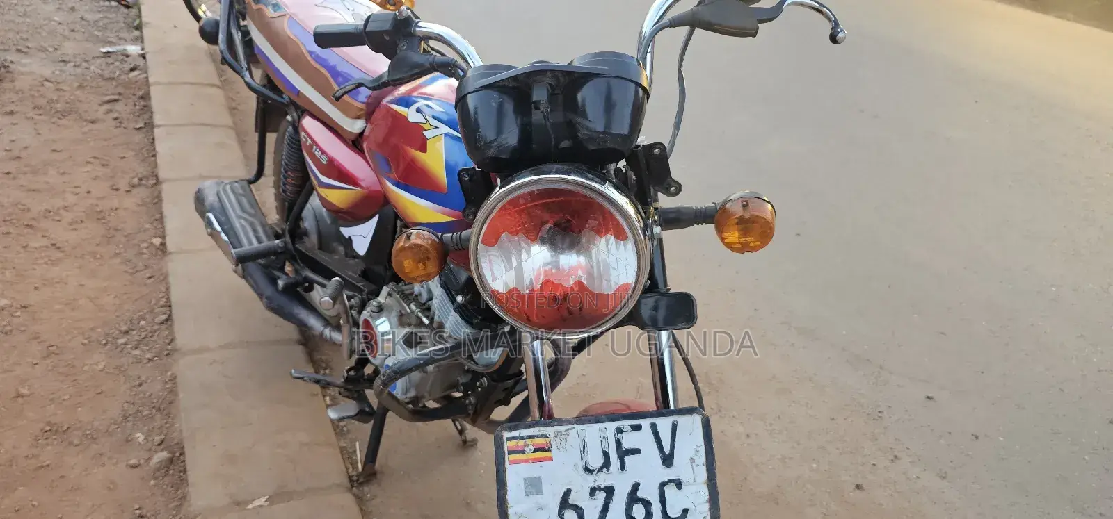 Bajaj Boxer 125 2023 Red