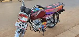 Bajaj Boxer 100 2023 Red
