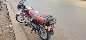 Bajaj Boxer 100 2023 Red