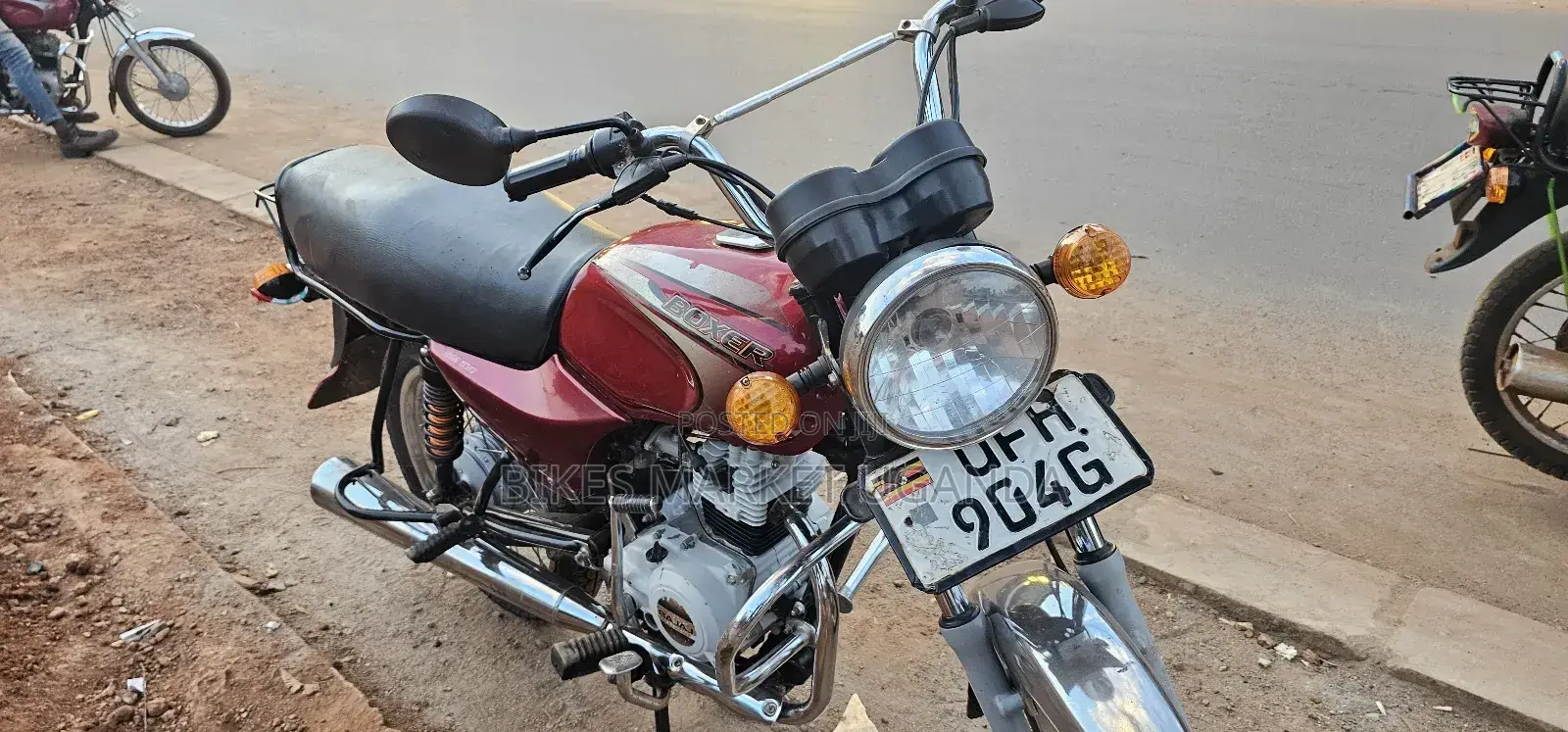 Bajaj Boxer 100 2022 Red