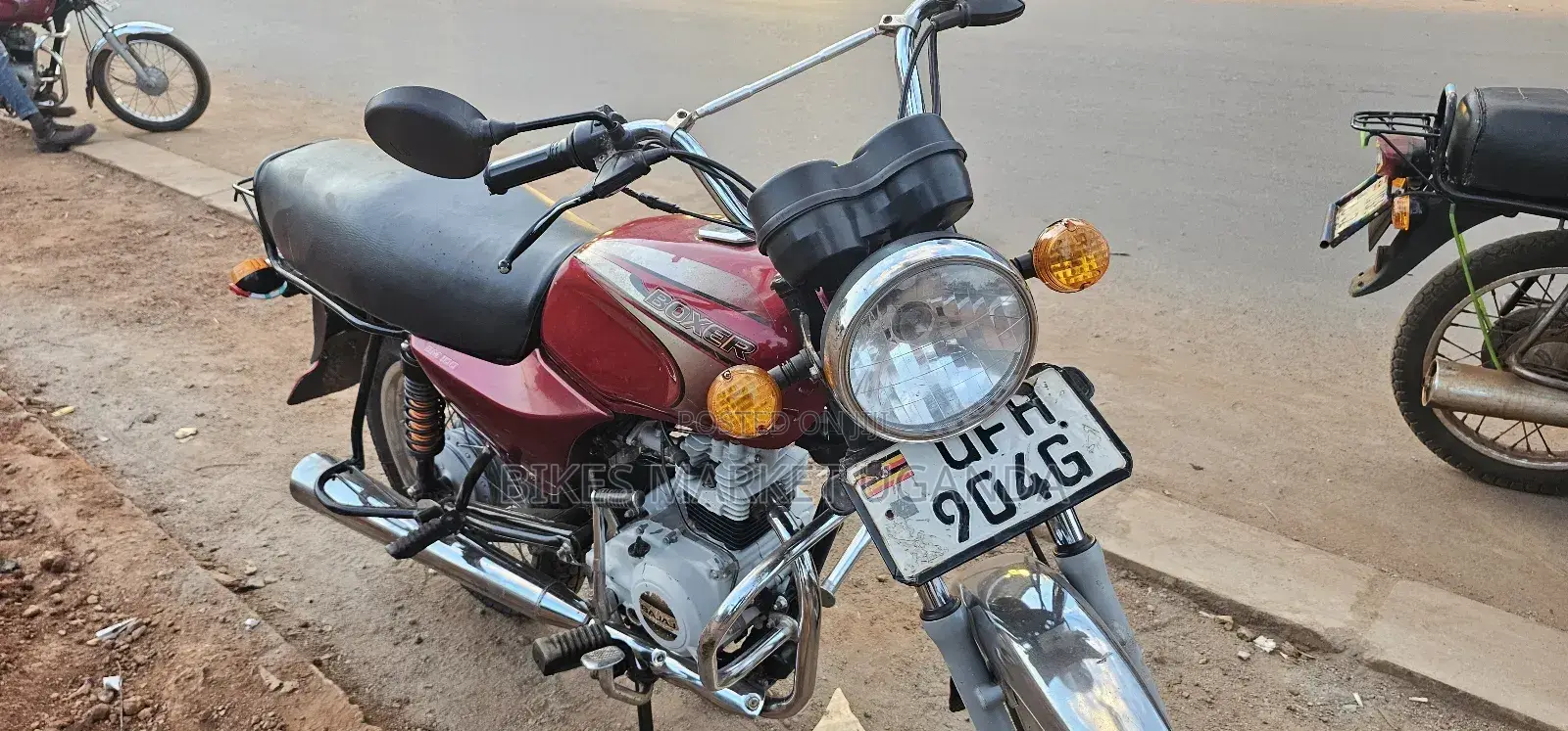 Bajaj Boxer 100 2022 Red