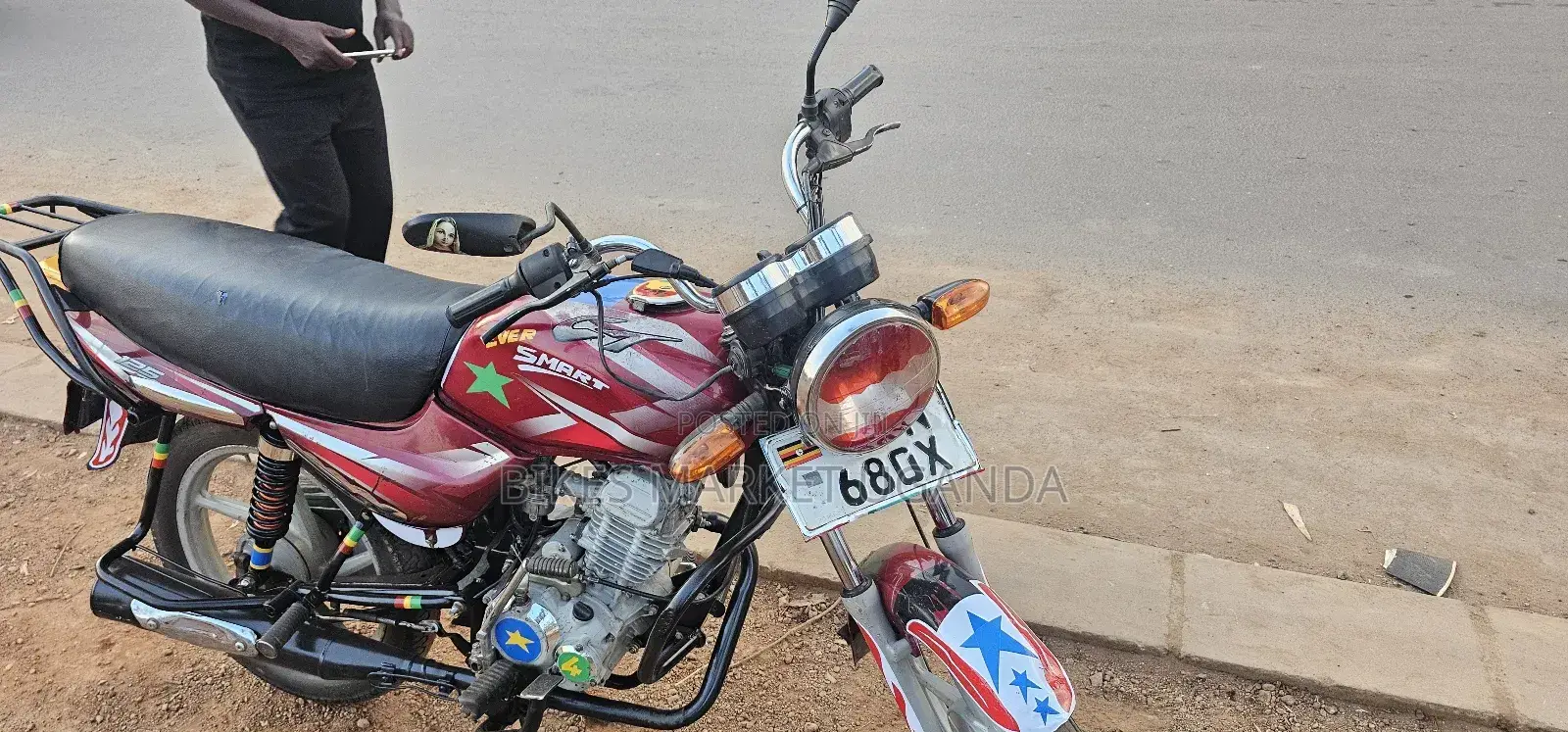 Bajaj Boxer 125 2022 Red