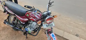 Bajaj Boxer 125 2022 Red