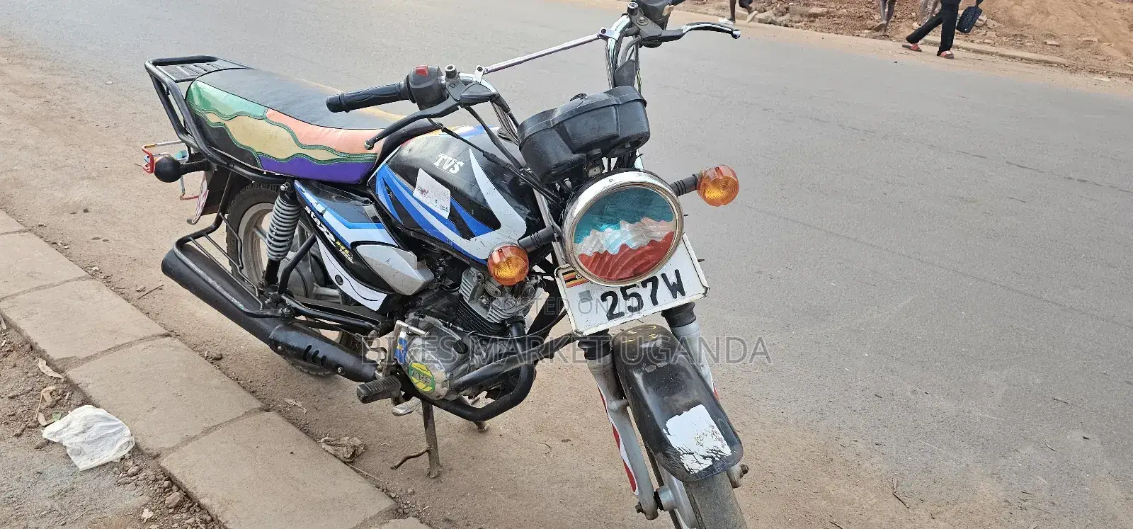 TVS HLX 125 2022 Blue