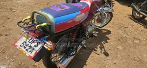 Bajaj Boxer 100 2022 Red