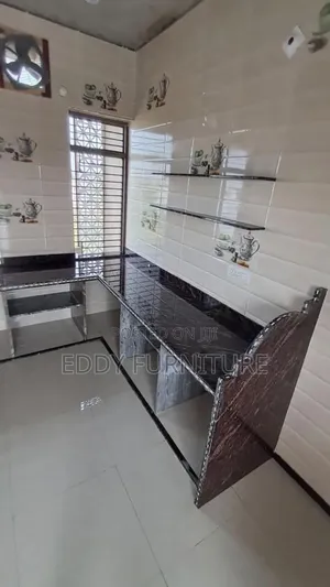Or Kichetn Cabinets