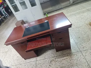 Office Desks Office Tables 1.4mtrs