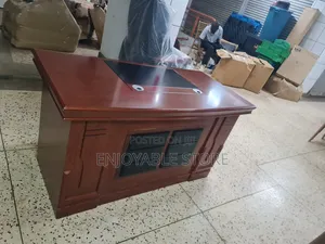 Office Desks Office Tables 1.4mtrs