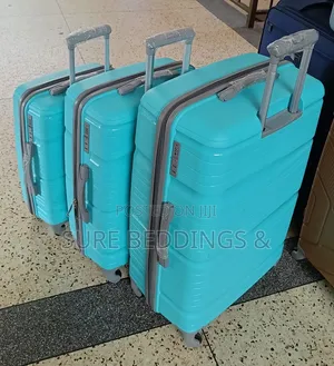 Dayu Plastic Suitcases
