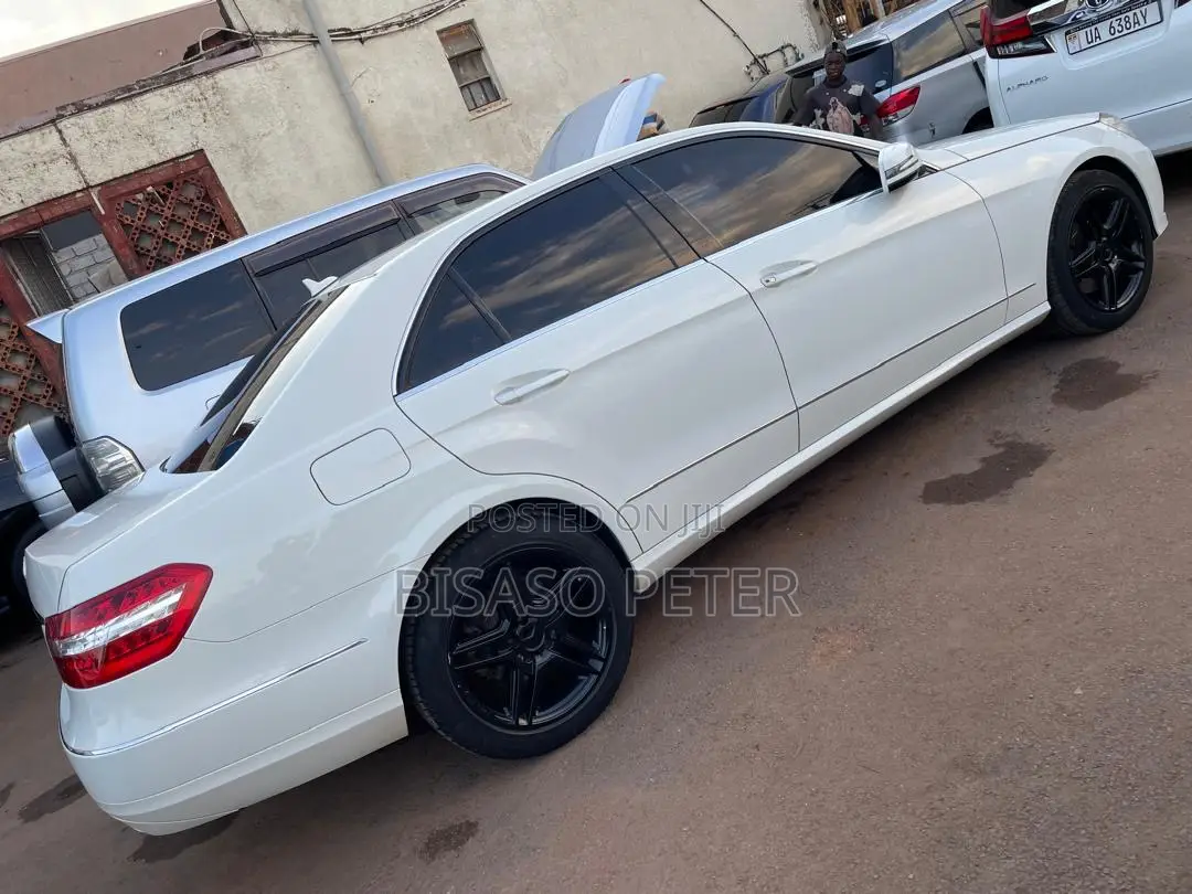 Mercedes-Benz E300 2011 White