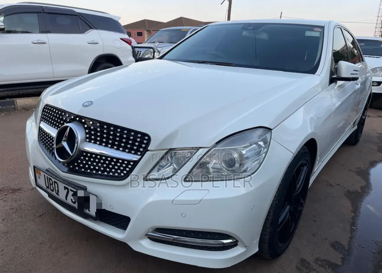 Mercedes-Benz E300 2011 White