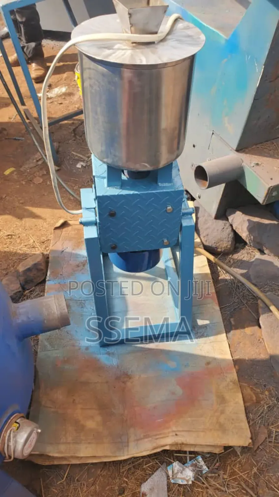Ground Nuts Grinding Machine