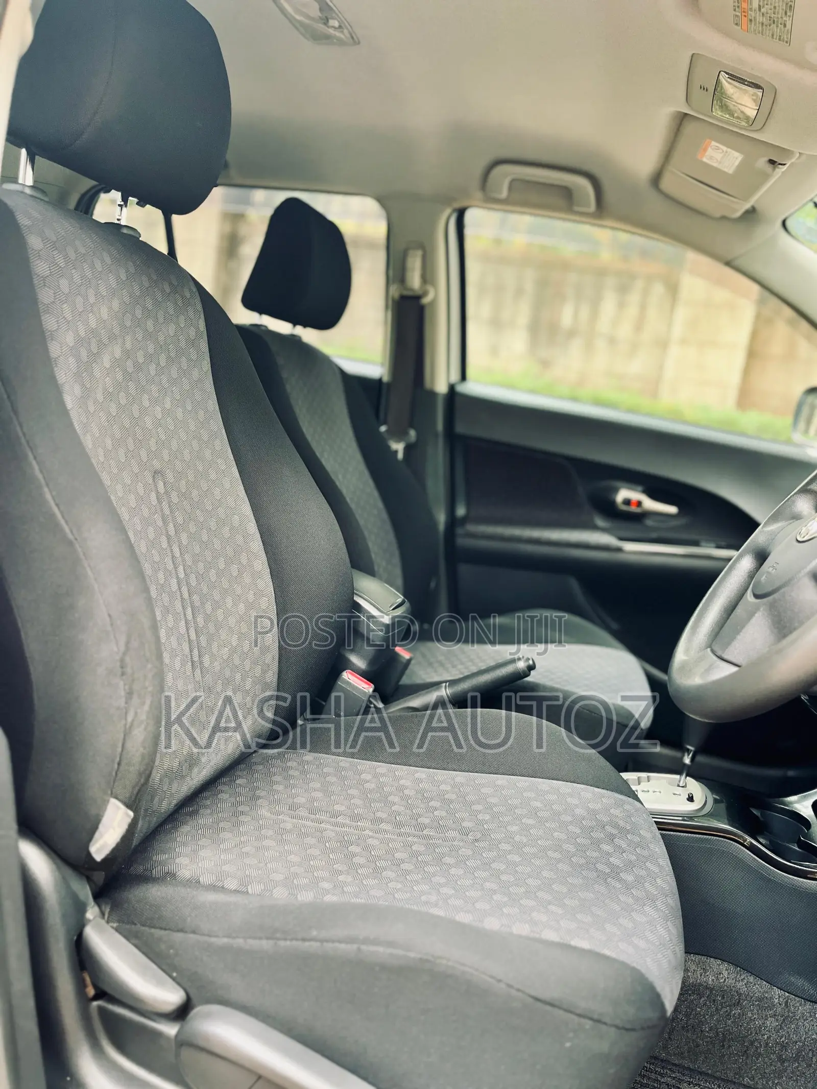Toyota IST 2008 Silver