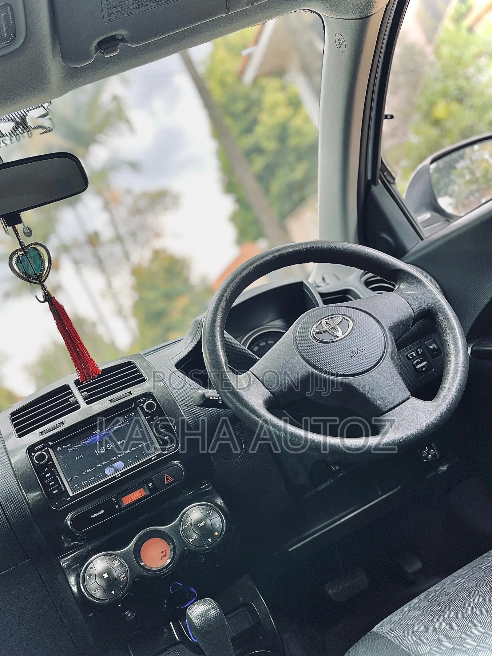 Toyota IST 2008 Silver