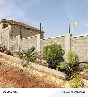Electric Fence With Stand Alone Brackets 7lines