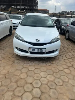 Toyota Wish 2012 White