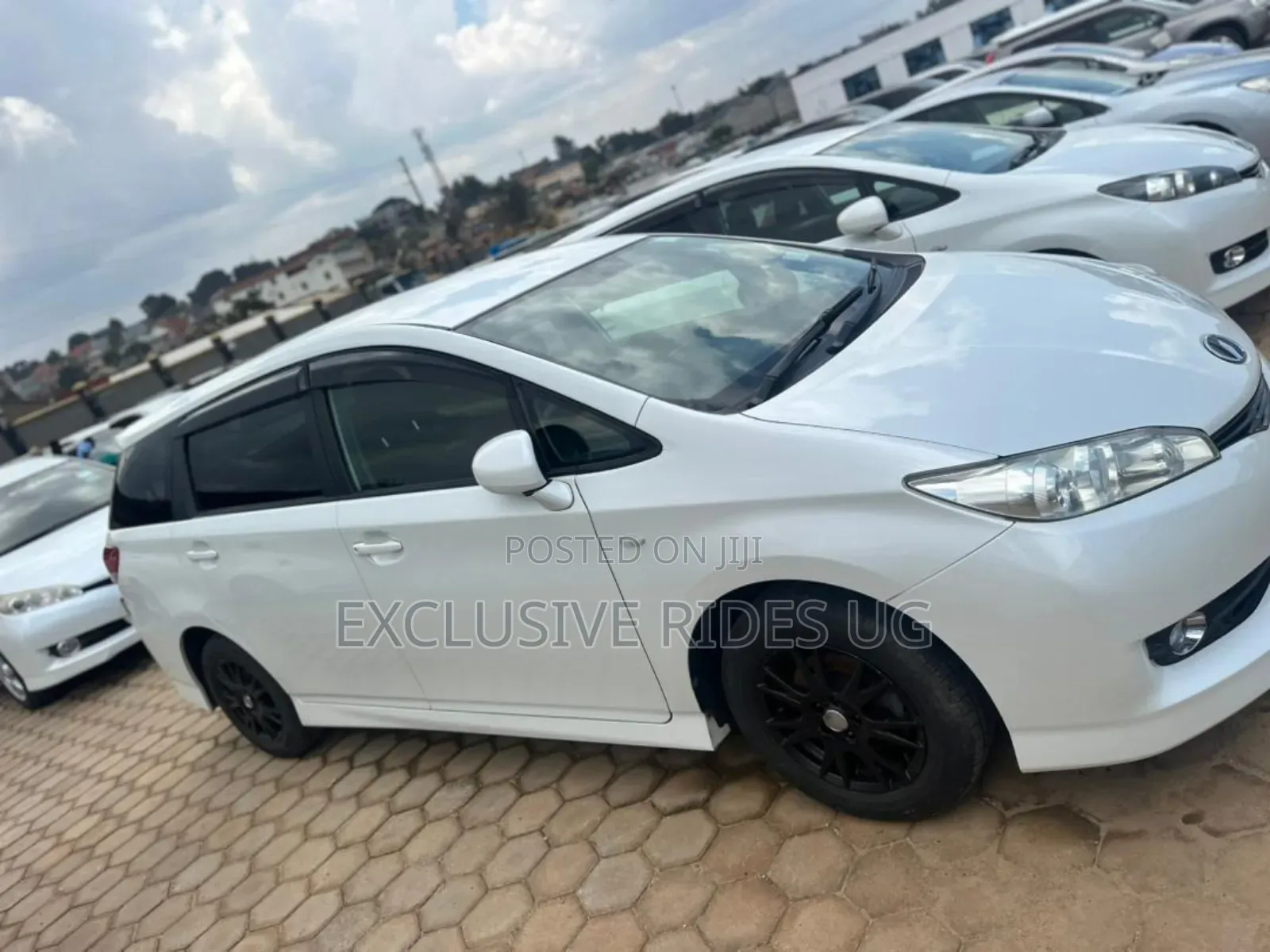 Toyota Wish 2012 White